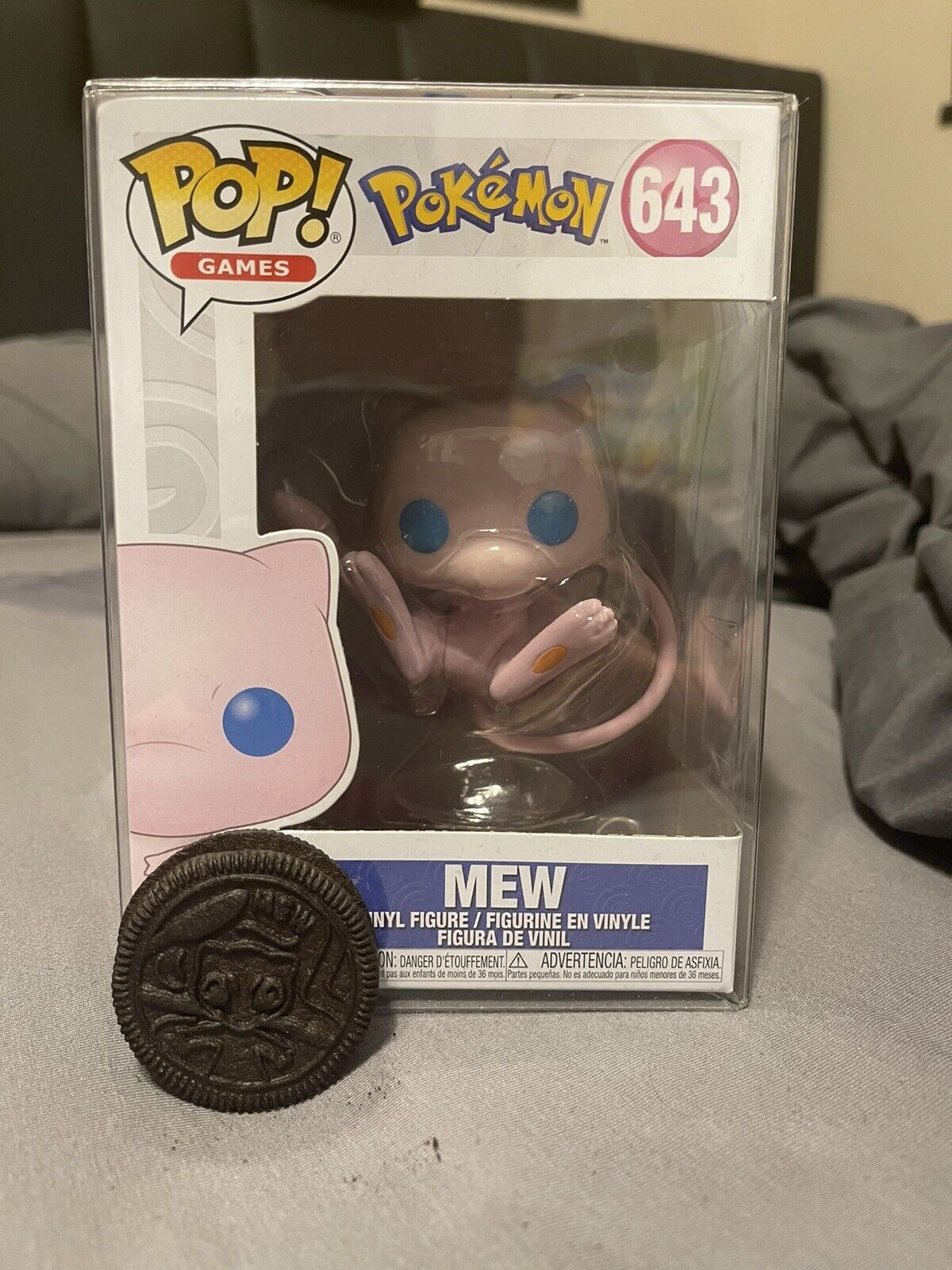 Pokemon Mew Oreo Cookie + Funko Pop Mew Bundle