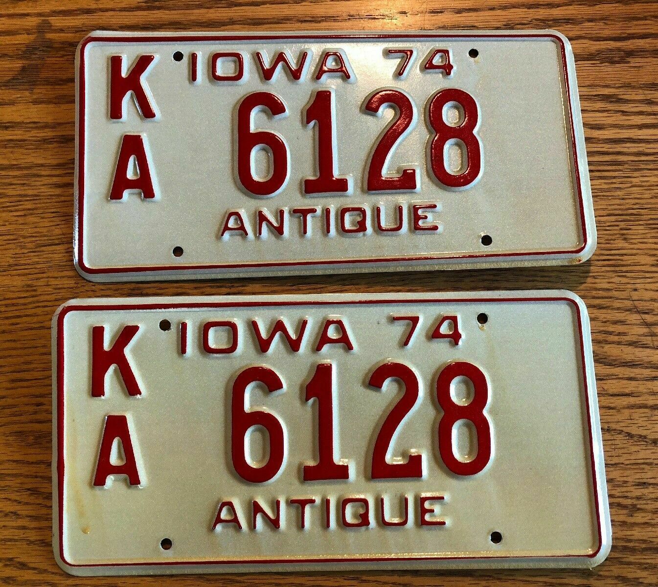 Vintage Antique Iowa Embossed License Plates Linn County 1974 New Nos Ka 6128